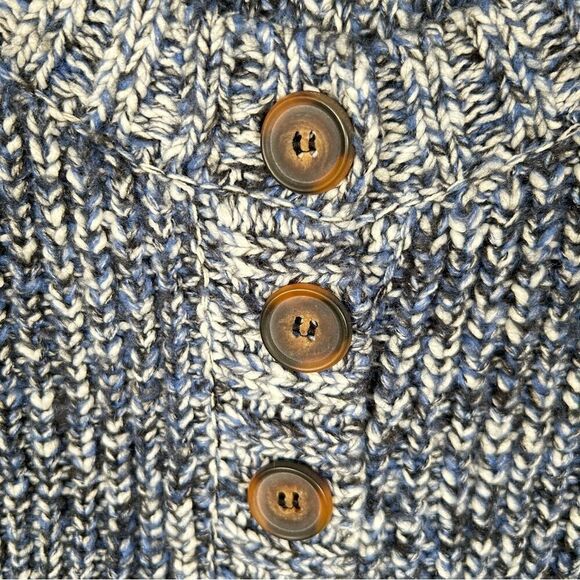 Revolve Majorelle Cardigan Cropped Scoop Chunky Knit Blue Sweater S - Picture 6 of 9